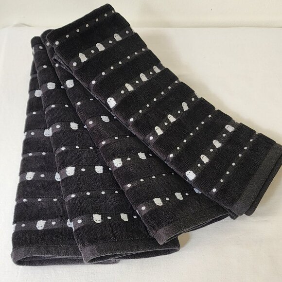 Well Dressed Home Halloween Hand Towel x4 Pack Man Ghost Black Spooky Whimsigoth - Picture 4 of 11